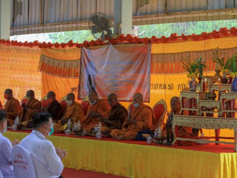 พิธีเจริญพระพุทธมนต์เจริญภาวนา