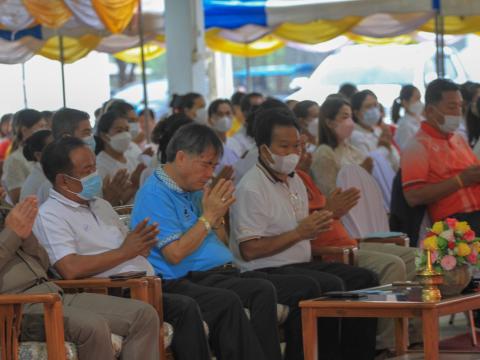 พิธีเจริญพระพุทธมนต์เจริญภาวนา