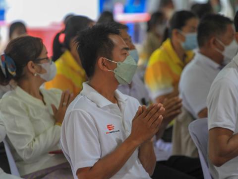 พิธีเจริญพระพุทธมนต์เจริญภาวนา