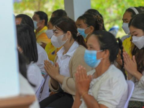 พิธีเจริญพระพุทธมนต์เจริญภาวนา