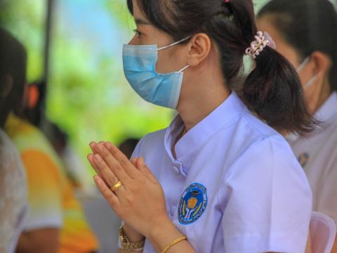 พิธีเจริญพระพุทธมนต์เจริญภาวนา