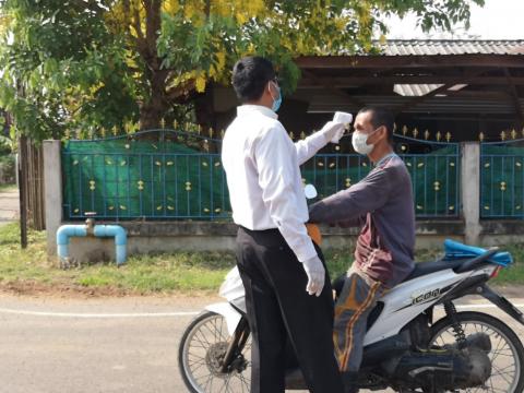 รวมรูปภาพ : ตำบลหนองชัยศรี ร่วมป้องกันการแพร่ระบาดของเชื้อไวรัสโ