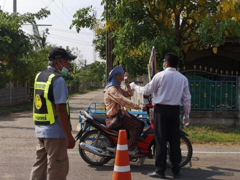 รวมรูปภาพ : ตำบลหนองชัยศรี ร่วมป้องกันการแพร่ระบาดของเชื้อไวรัสโ